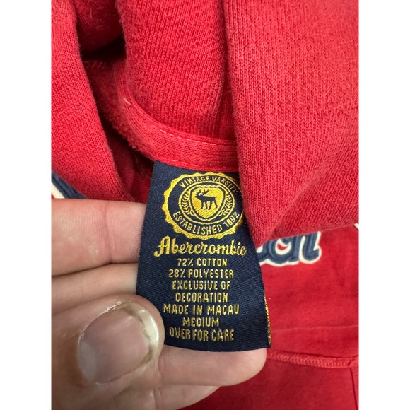 Abercrombie & Fitch Kids Red Hoodie Sweatshirt Pullover M VTG - Picture 2 of 2